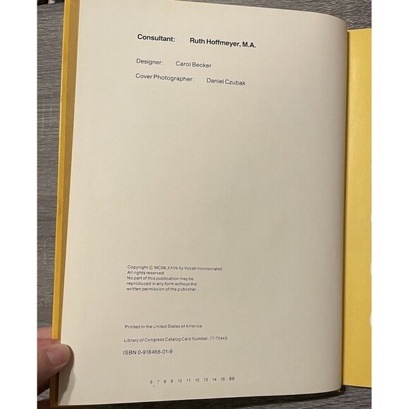 The Yellow Book of Wordplay Stories 1977 Susan Batko Hardback Vintage GOOD - Picture 5 of 9